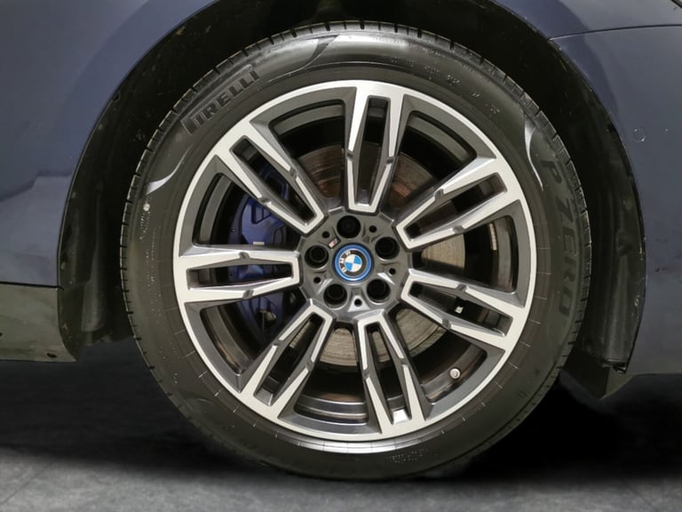 2024 BMW i5 40 83.9kWh M Sport Touring 5dr Electric Auto eDrive (11kW Charger) (340 ps) Estate El...