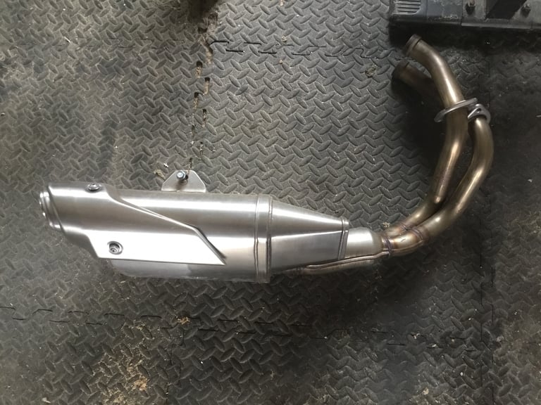 image for Ninja 650 (2014) exhaust system