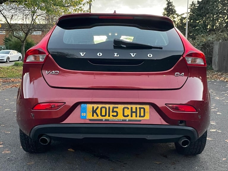 2015 Volvo V40 D4 [190] SE Lux Nav 5dr HATCHBACK DIESEL Manual