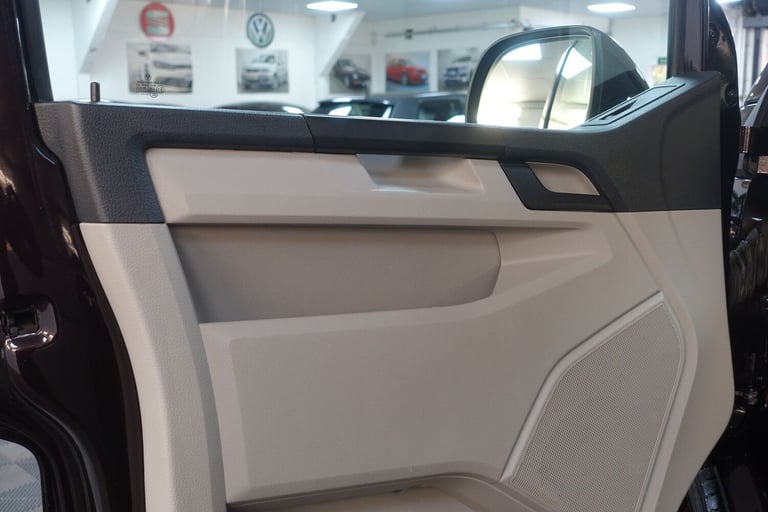 2016 Volkswagen Transporter 2.0 BiTDI T32 BlueMotion Tech Window Van 4dr Diesel DSG FWD SWB Euro ...