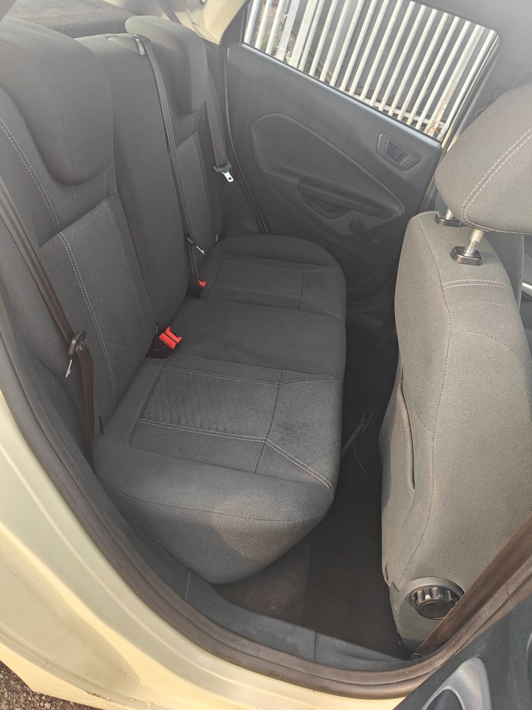 Ford, FIESTA, Hatchback, 2009, Manual, 1242 (cc), 5 doors