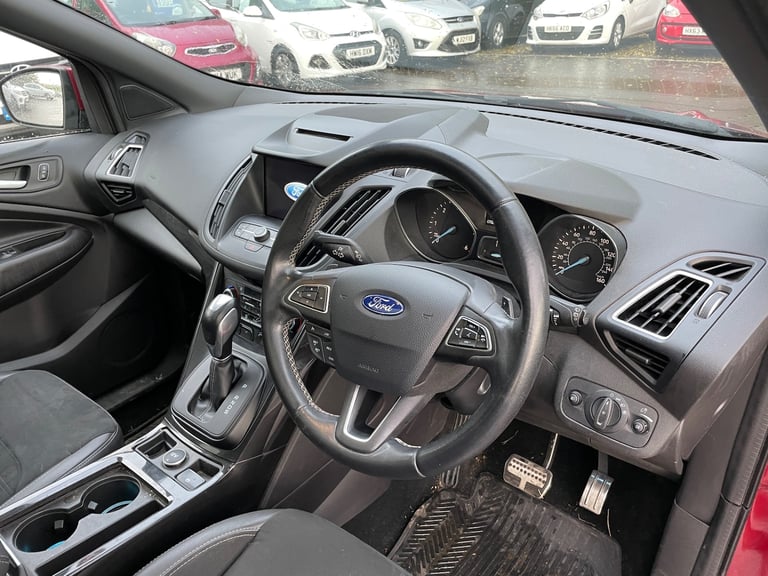 2017 Ford Kuga 2.0 TDCi 180 ST-Line X 5dr Auto HATCHBACK Diesel Automatic