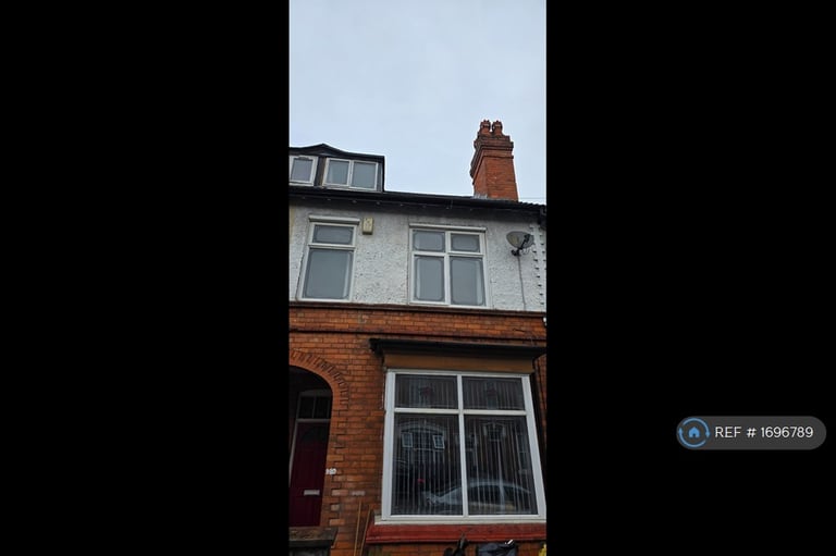 5 bedroom house in Station Road, Kings Heath, Birmingham, B14 (5 bed) (#1696789)