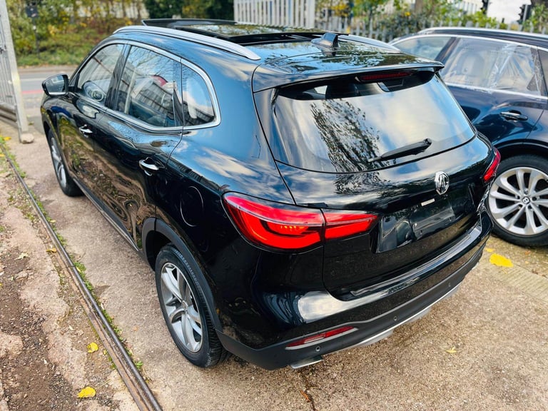 MG BREAKING 2022 HS EXCLUSIV PHV MK1 PLUG IN HYBRID 1.5 PETROL AUTO