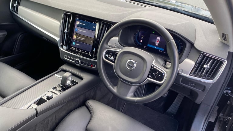 2022 Volvo V90 2.0 B4P Core 5dr Auto ESTATE PETROL Automatic