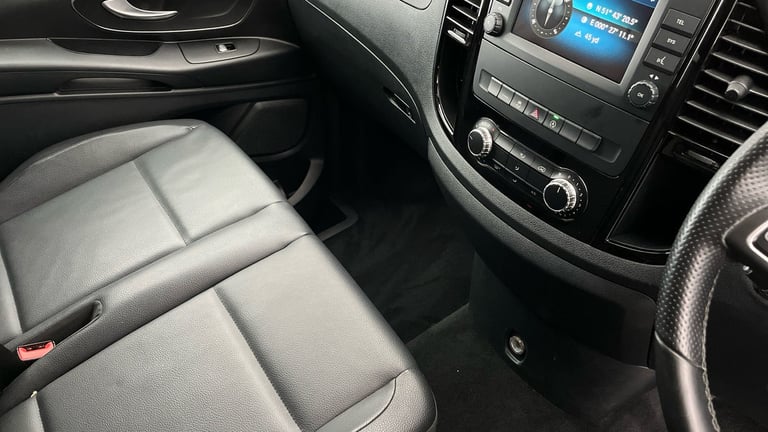 2022 Mercedes-Benz Vito 2.0 114 CDI SELECT Tourer Double Cab 5dr Diesel G-Tronic RWD L3 Euro 6 (s...
