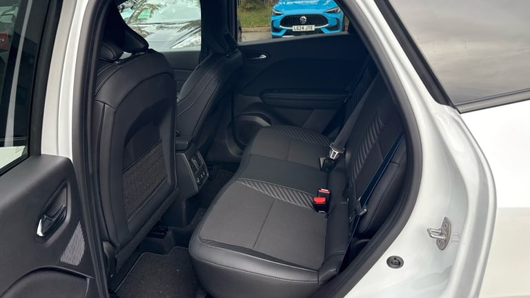 2025 Renault Symbioz 1.8 E-Tech FHEV 160 Techno Esprit Alpine 5dr Auto Hybrid Estate Estate Hybri...