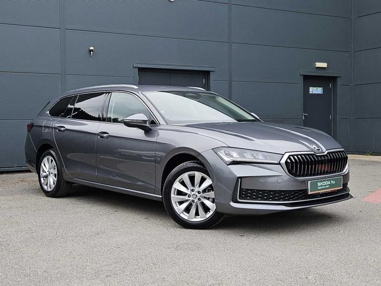image for 2024 Skoda Superb 1.5 TSI e-TEC SE Technology 5dr DSG Automatic Estate Hybrid Automatic