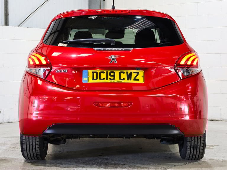 2019 Peugeot 208 1.2 PureTech 82 Tech Edition 5dr [Start Stop] HATCHBACK PETROL Manual