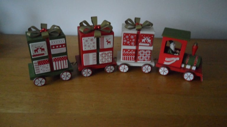 Buy early for Xmas! Wooden advent train with 3 interlocking carriages