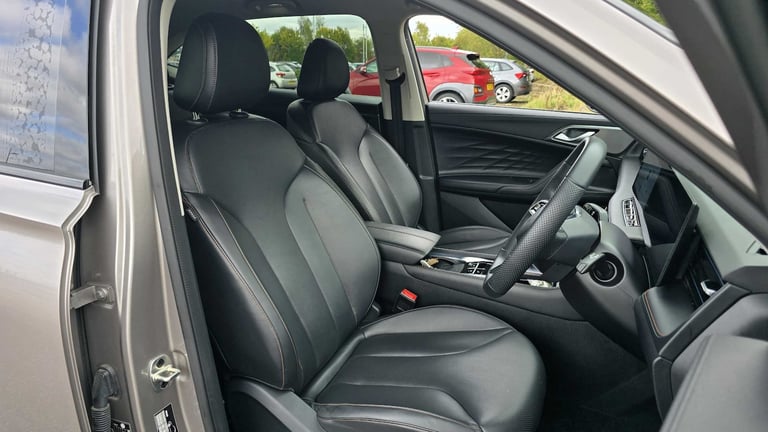 2025 MG MG HS 1.5 T-GDI Trophy 5dr DCT ESTATE PETROL Automatic