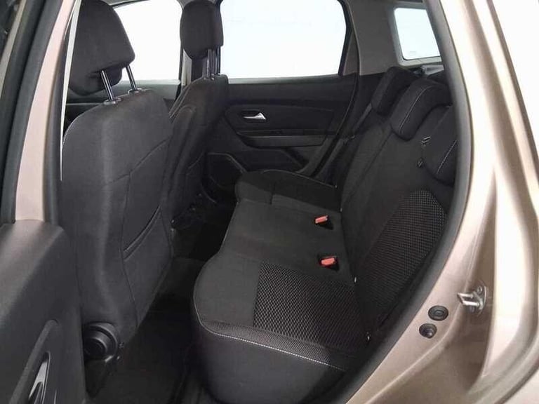  Dacia Duster 1.3 TCe Comfort SUV 5dr Petrol Manual