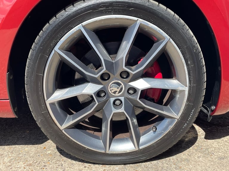 2016 Skoda Octavia 2.0 TDI vRS Hatchback 5dr Diesel Manual Euro 6 (s/s) (SNav) (184 ps) Hatchback...