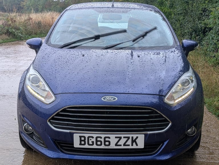 2016 Ford Fiesta 1.25 Zetec Hatchback 5dr Petrol Manual Euro 6 (82 ps) Hatchback Petrol Manual
