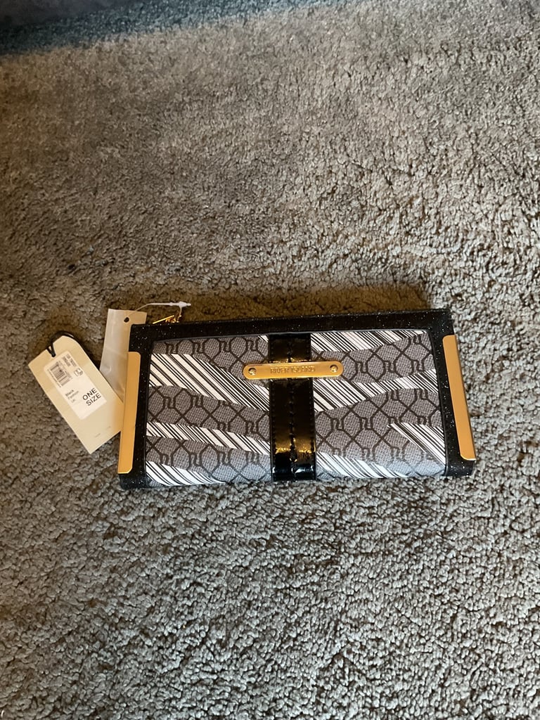 image for River island purse. New with tags!