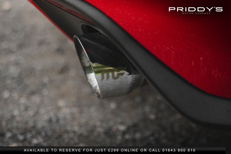 FORD MUSTANG 5.0 V8 GT - 5.0 V8 GT - Roof down, V8 roaring, country roads. It