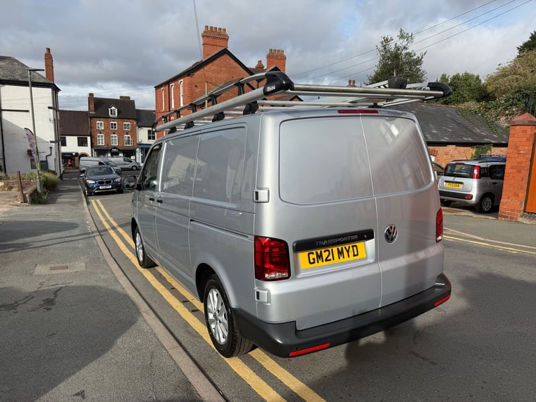 2021 Volkswagen Transporter 2.0 TDI 110 Startline Van PANEL VAN DIESEL Manual