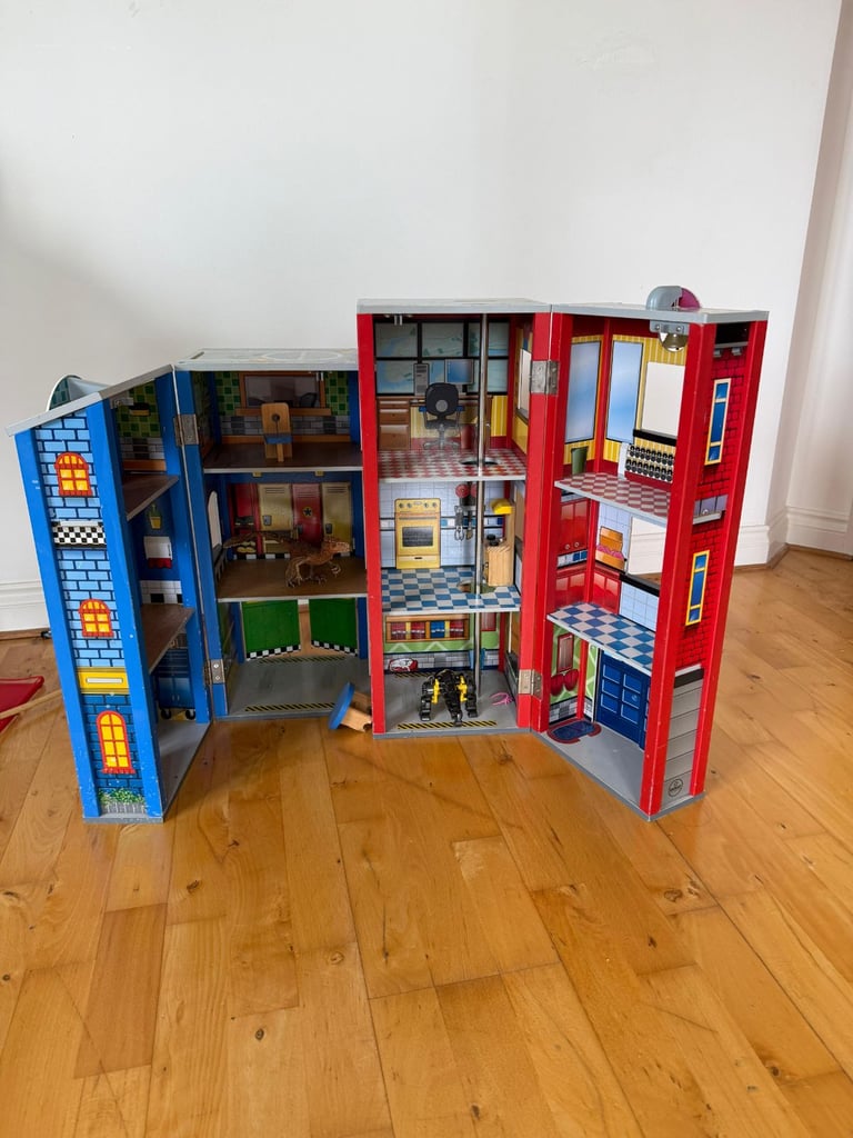 Kidkraft Forestation Wooden Dollhouse