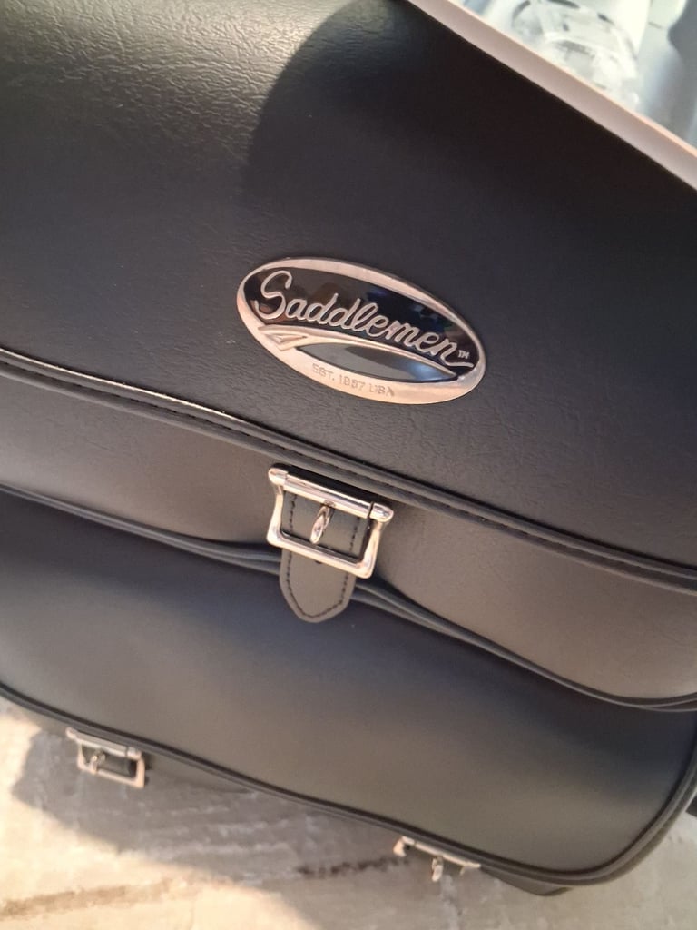 Sissy bar bag Saddlemen EX2200