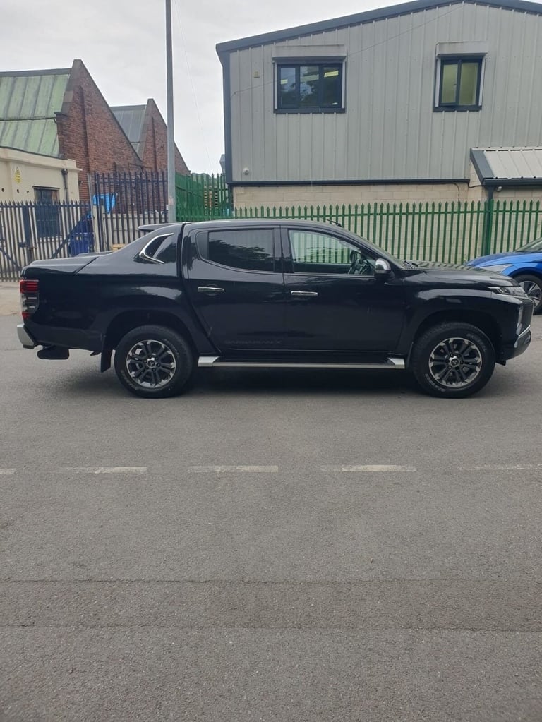 2019 Mitsubishi L200 2.2 DI-D DC Barbarian X Pickup Double Cab 4dr Diesel Auto 4WD Euro 6 (s/s)  ...