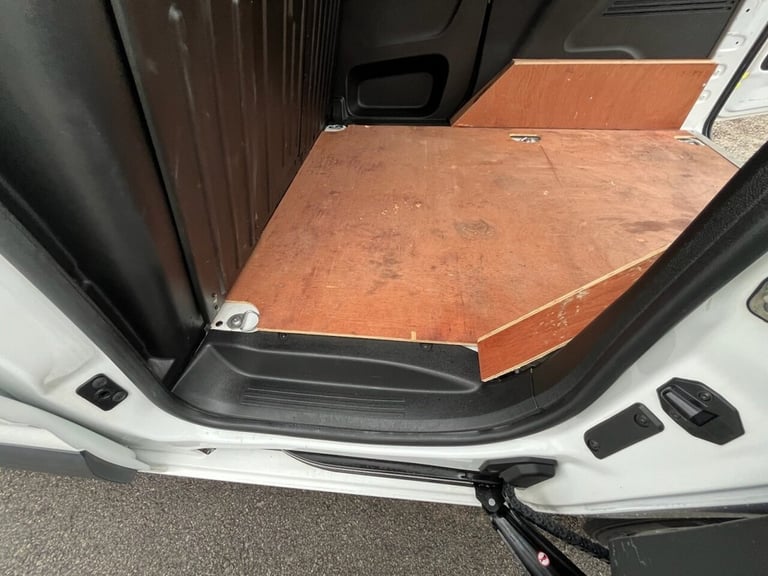 2021 71 PEUGEOT PARTNER 1.5 BLUEHDI 1000 PROFESSIONAL PREMIUM STANDARD PANEL VAN