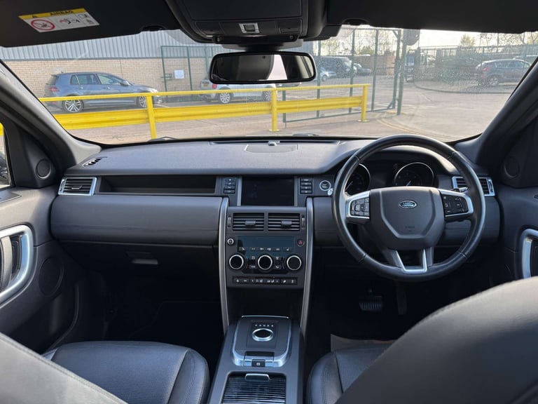 2019 Land Rover Discovery Sport 2.0 Discovery Sport Landmark TD4 Automatic 4WD 5dr - NATIONAL DEL...