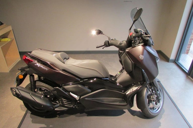 image for 2024 Yamaha XMAX 125 125 TECH MAX CVT V-Belt Euro 5