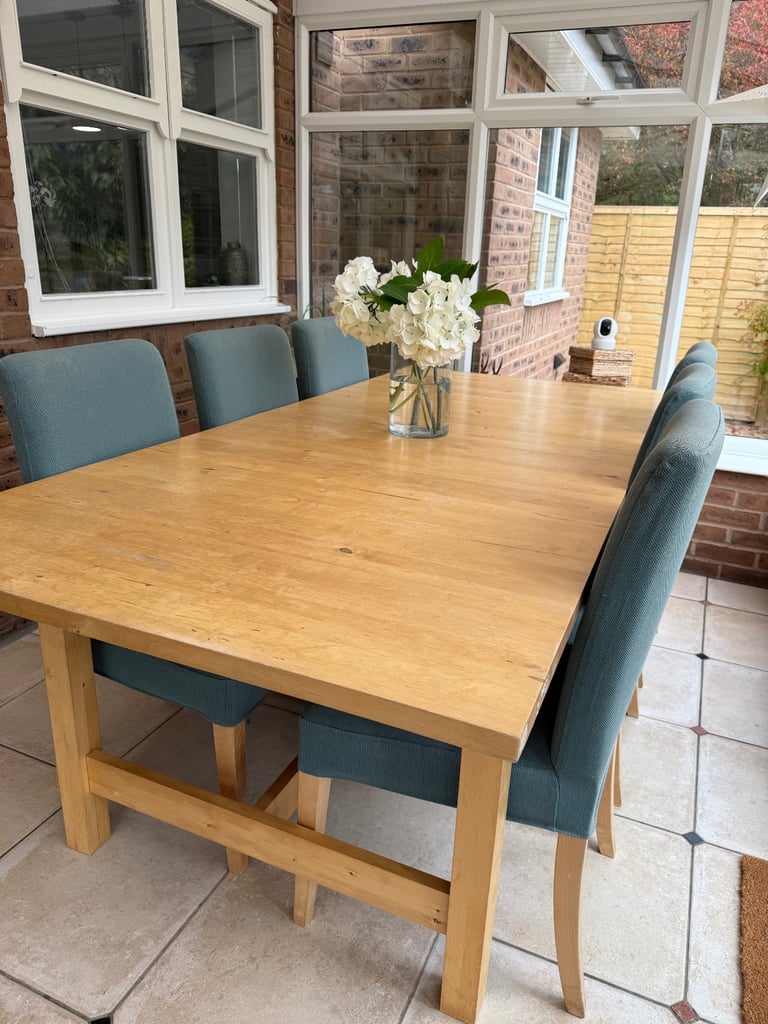 Large extendable dining table and six chairs