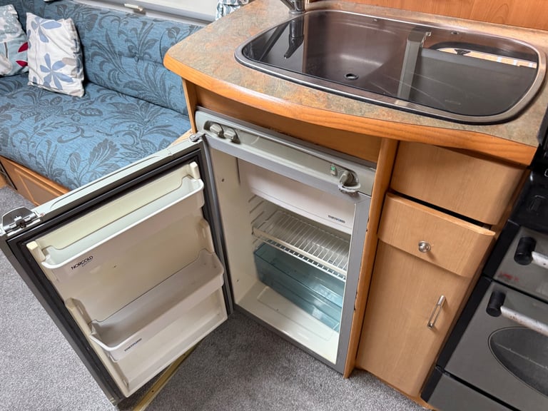 Abbey freestyle 2 berth 2004