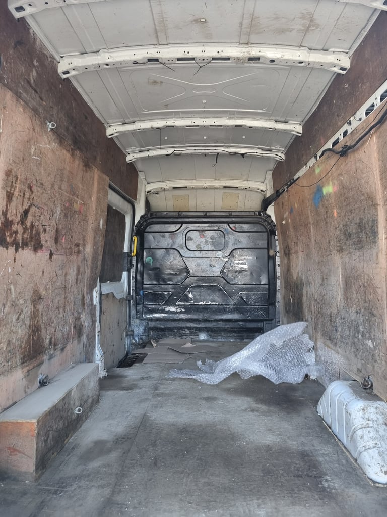 FORD TRANSIT 2.0DIESEL LWB