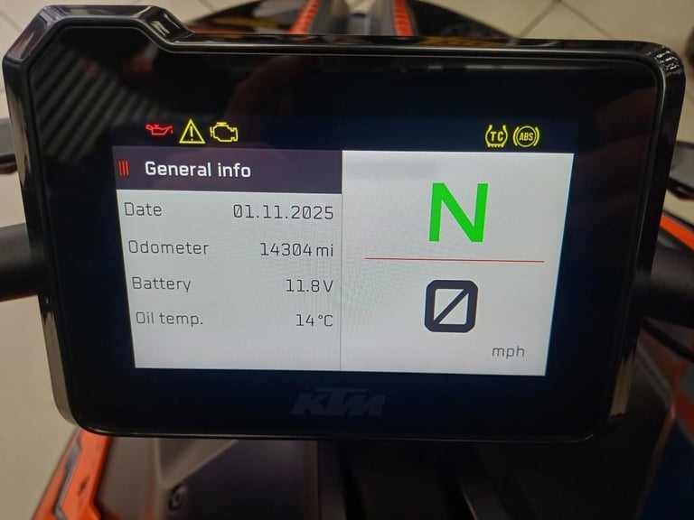 KTM 1290 SUPERDUKE R   21 REG    14304 MILES    DELIVERY    FINANCE    PX