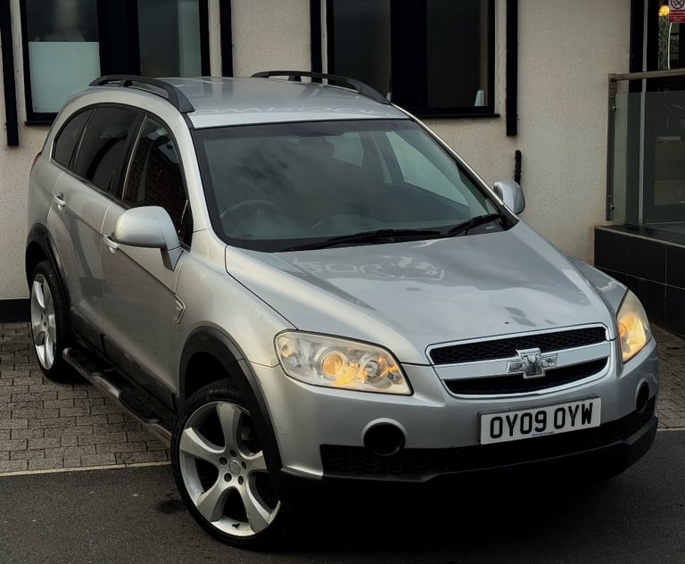 Chevrolet, CAPTIVA, Estate, 2009, Manual, 1991 (cc), 5 doors
