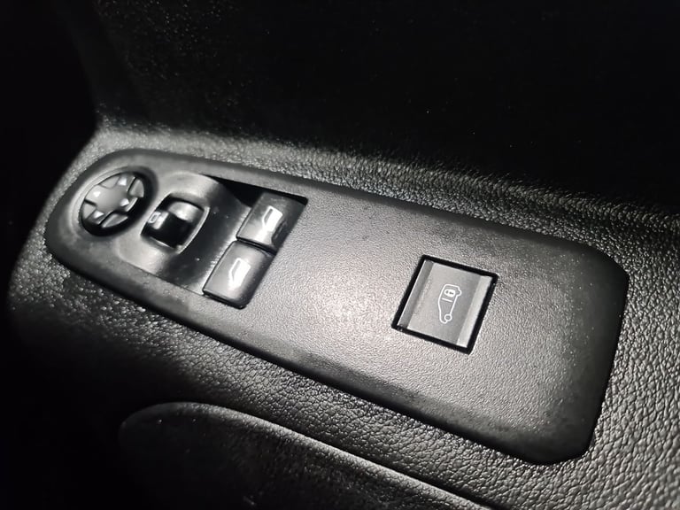 2020 Peugeot Partner 1.5 BLUEHDI 1000 PROFESSIONAL STANDARD 100 BHP SWB Panel Van Diesel Manual