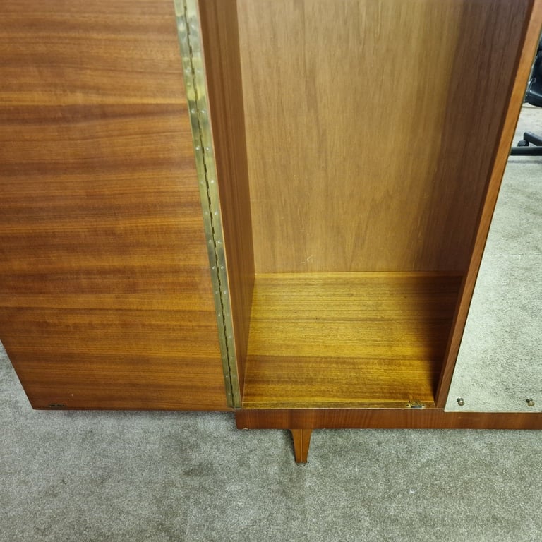 Stonehill Furniture Mid-Century Wardrobe with Mirror – 1960 Licence