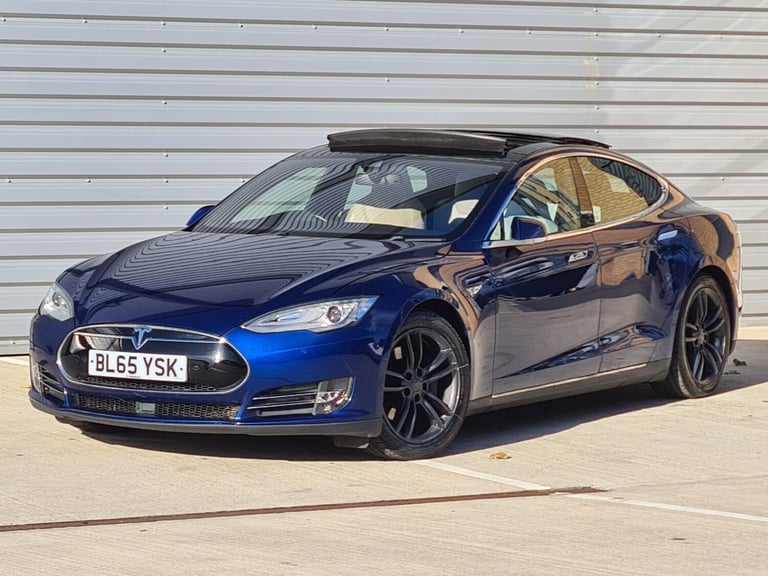 image for 2015 Tesla Model S 311kW 85kWh Dual Motor 5dr [Nav] NEW BATTERY BY TESLA-FREE SUPERCHARGING  HATC...