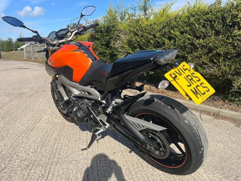 2015 15 YAMAHA MT-09 NAKED MT09 900 TRIPLE 12k MILES MT 09 900