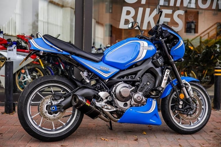 Yamaha XSR900 LOW MILES ! RD FAIRINGS ! AKRO ! STUNNING