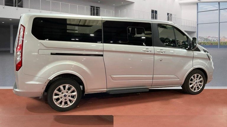 2020 Ford Tourneo Custom 2.0 320 EcoBlue Titanium Auto L2 Euro 6 (s/s) 5dr MPV Diesel Automatic