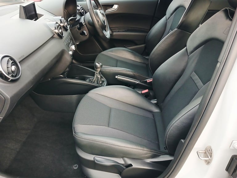 2018 Audi A1 1.6 TDI S line Sportback Euro 6 (s/s) 5dr (Nav) HATCHBACK Diesel Manual