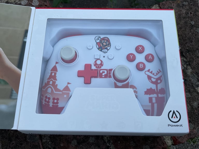 POWERA Joy-Con Charging Dock SUPER MARIO  ENHANCED WIRED CONTROLLER - New | Sealed