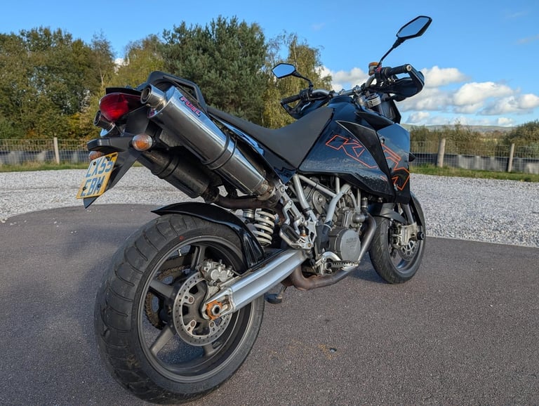 2005 KTM 950 SUPERMOTO