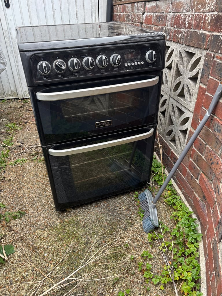 image for Cannon hotpoint electric oven