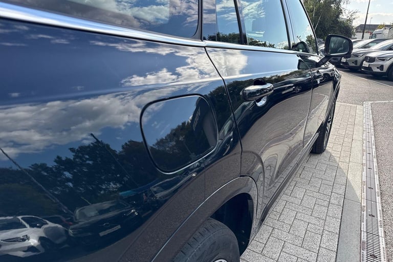 2021 Volvo XC90 2.0 B5 MHEV Momentum SUV 5dr Diesel Hybrid Auto 4WD Euro 6 (s/s) (235 ps) ESTATE ...
