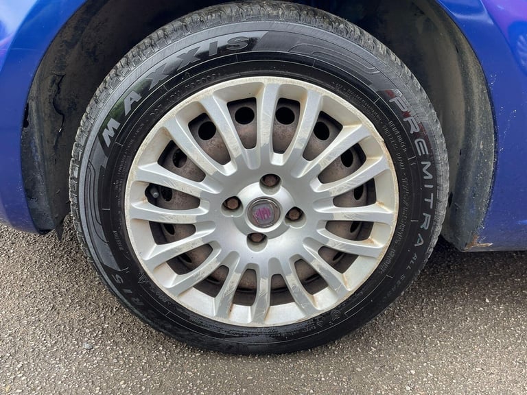 2009 Fiat Grande Punto 1.4 Active Auto Euro 4 3dr HATCHBACK Petrol Automatic