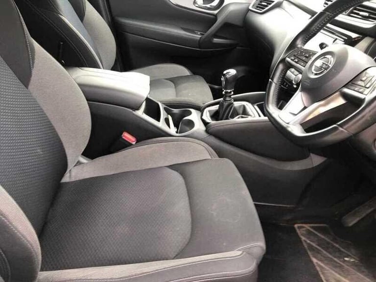 2019 Nissan Qashqai 1.3 DIG-T N-Connecta SUV 5dr HATCHBACK Petrol Manual