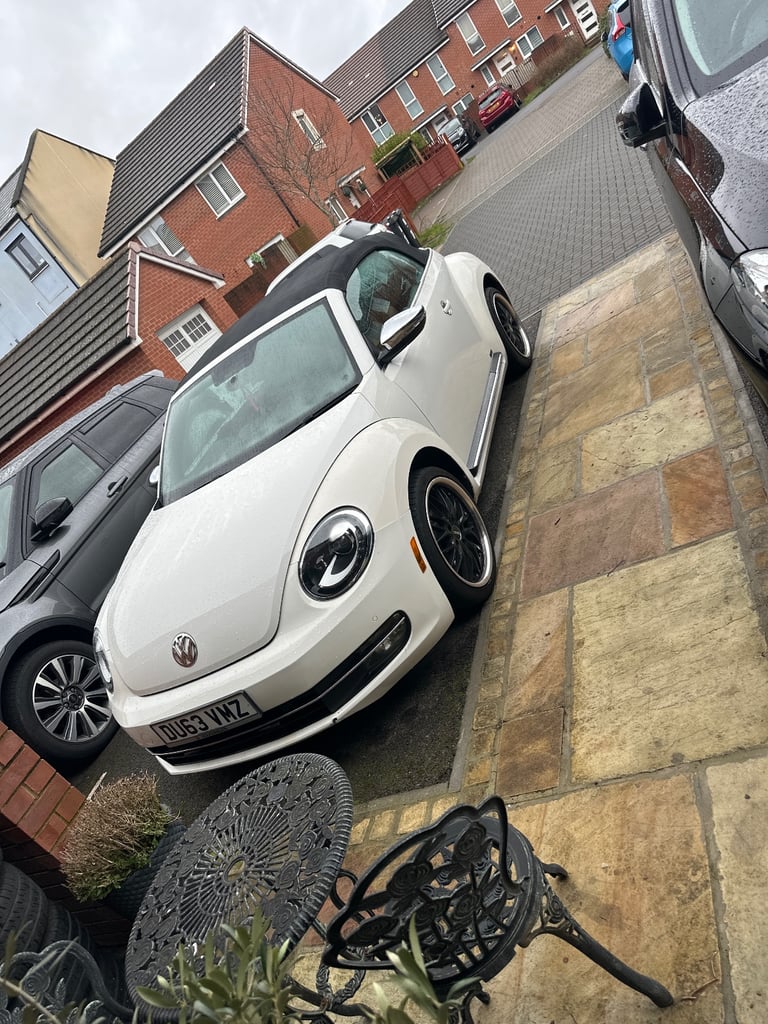 image for Volkswagen, BEETLE, Convertible, 2013, Manual, 1968 (cc), 2 doors