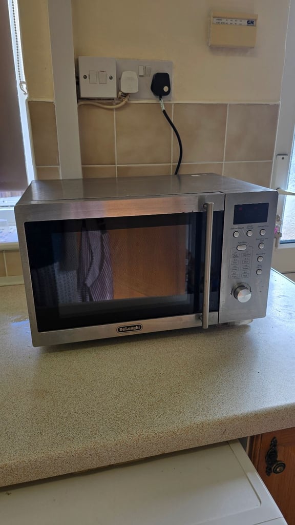 image for Microwave oven
