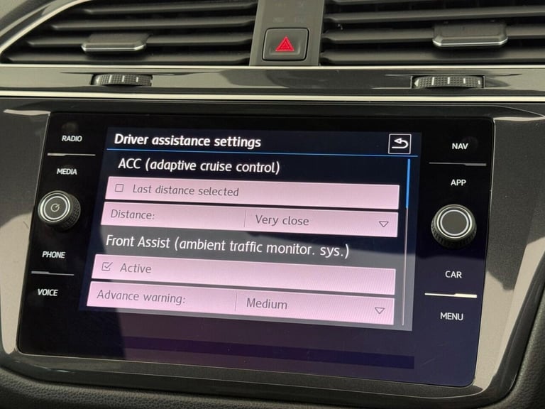 2019 Volkswagen Tiguan 2.0 TDI R-Line DSG Euro 6 (s/s) 5dr ESTATE Diesel Automatic