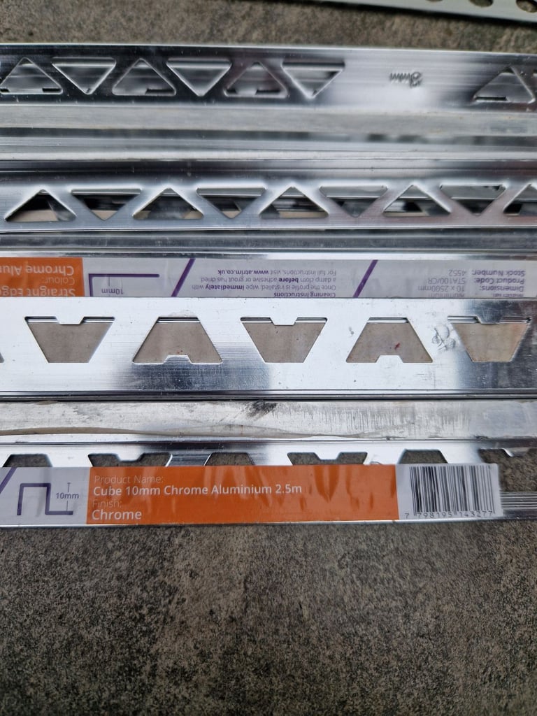 Tile trims 