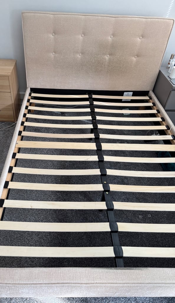 Double bed frame 
